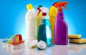 Wie lagert man chemische Produkte im täglichen Leben sicher?